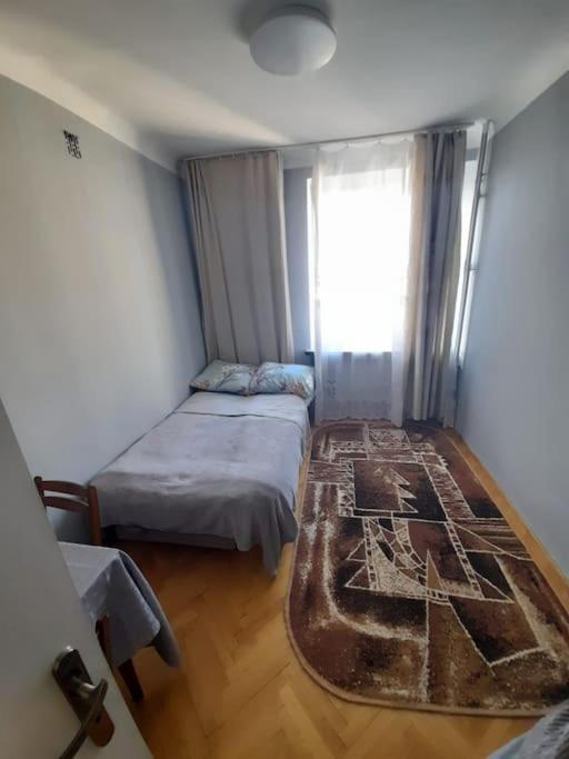 Mieszkanie Na Doby Plac Hallera Apartment Варшава Екстериор снимка